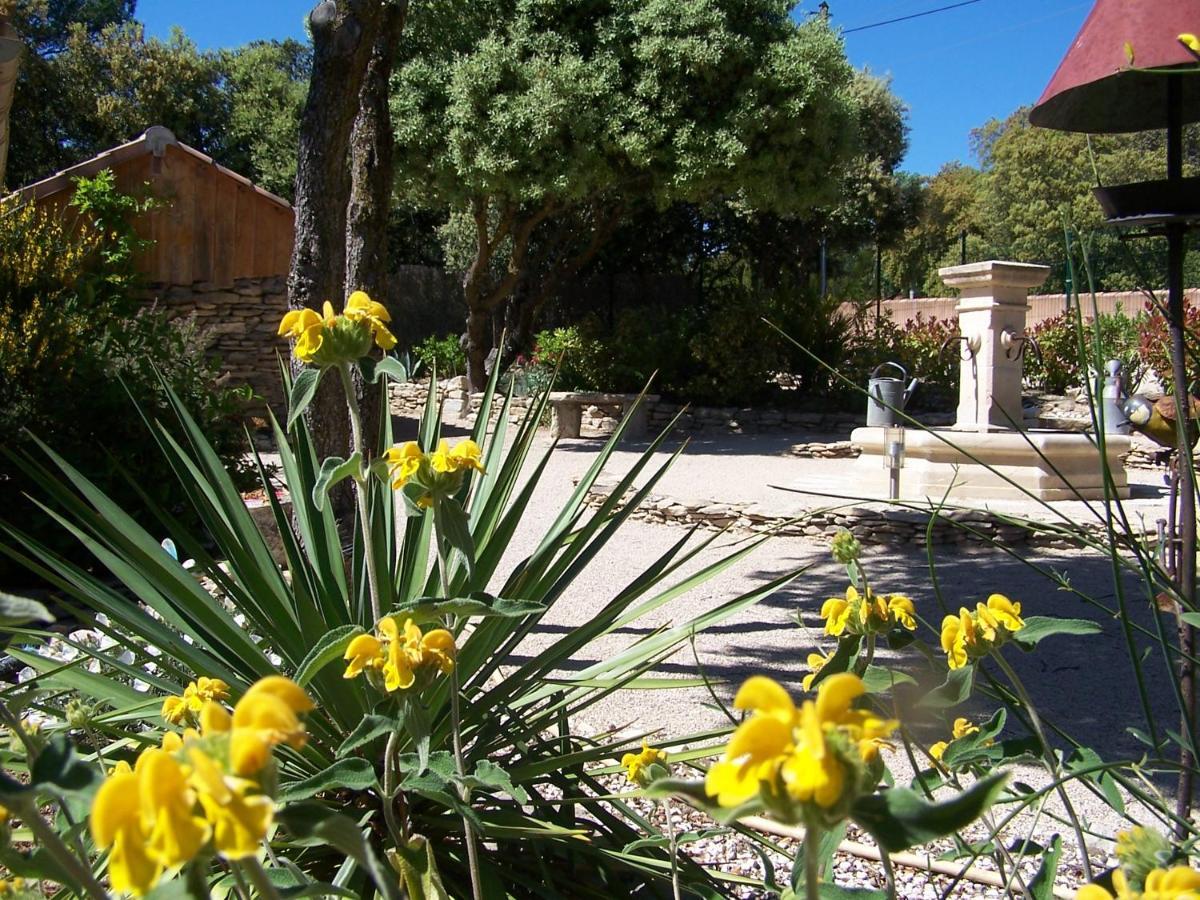 Les Florides Leilighet LʼIsle-sur-la-Sorgue Eksteriør bilde